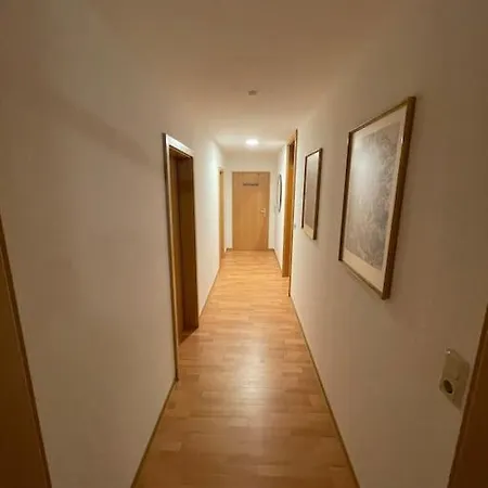 Premium Suedbahnhof * Marburg