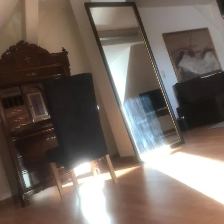 Premium Suedbahnhof Apartment *